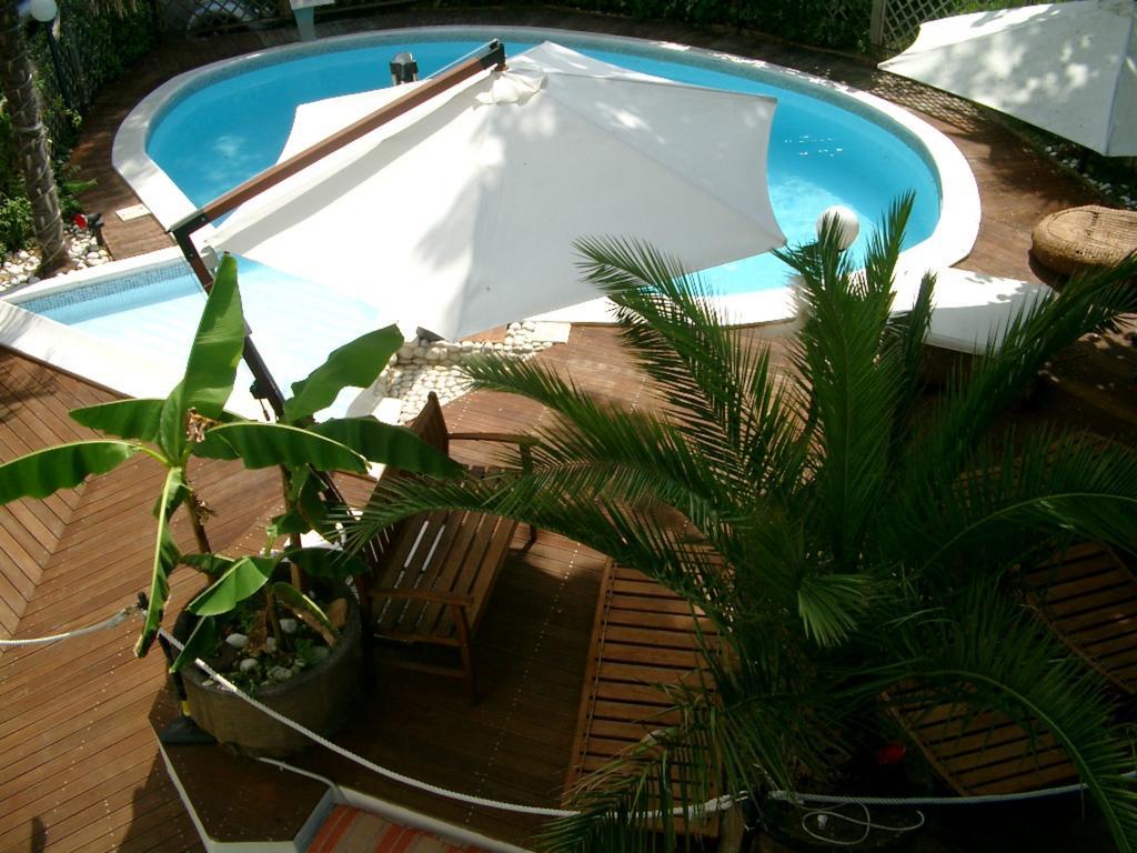 Hotel Bengasi Rimini Exteriör bild