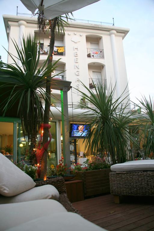 Hotel Bengasi Rimini Exteriör bild