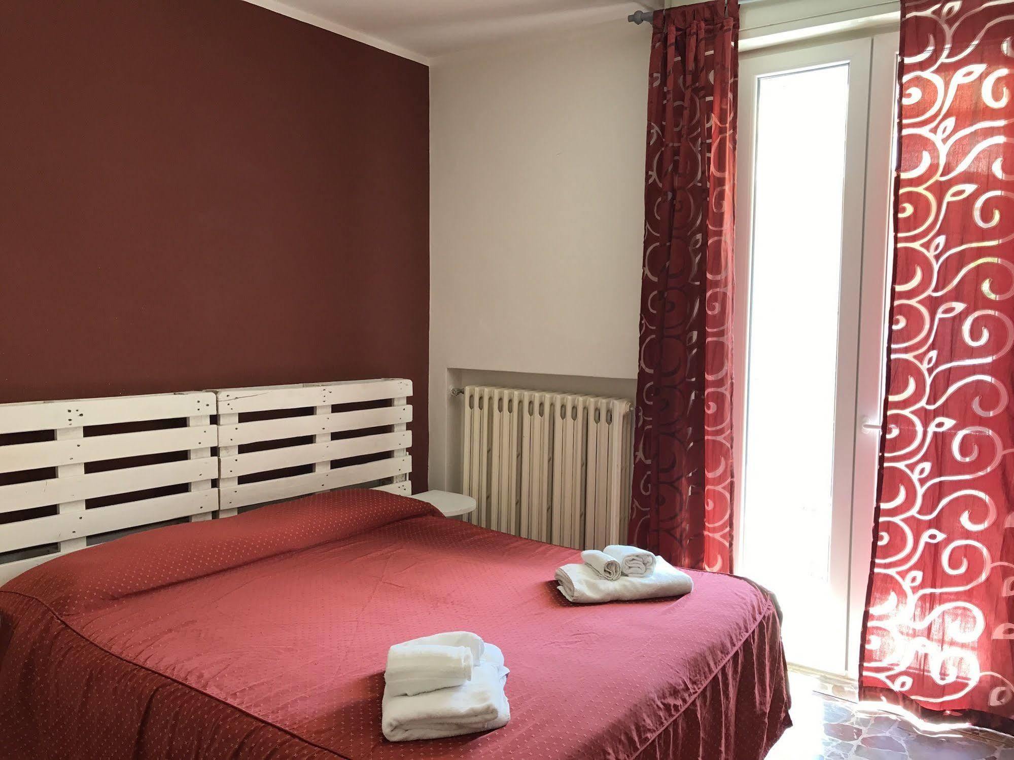 Hotel Bengasi Rimini Exteriör bild
